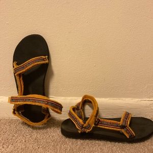 Tevas